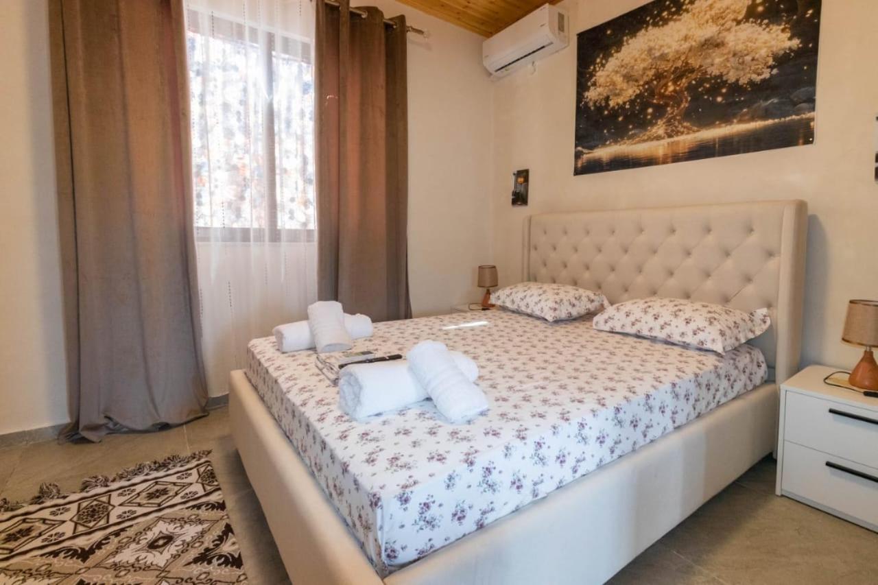 Olive Oasis * Berat